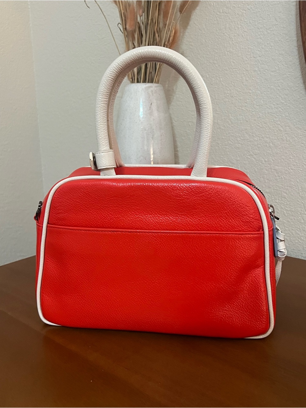 Min and Mon Marino Medium Crossbody Fiesta Red Leather Bag - Woodlands Print - Picture 2 of 5